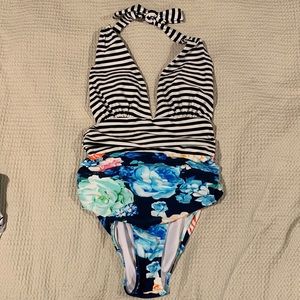 Cupshe One Piece Halter Swimsuit.